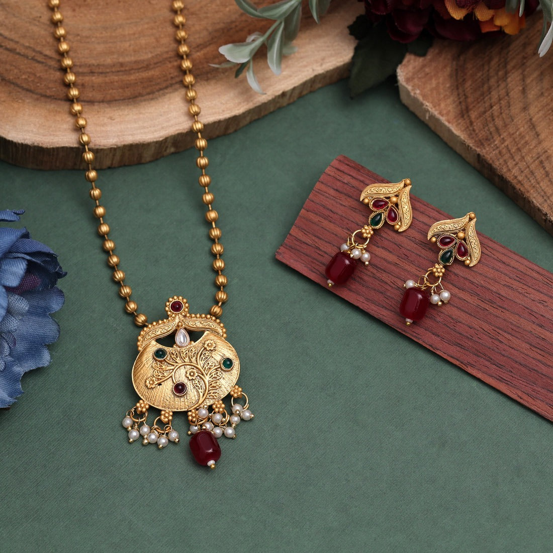 Aayushi Necklace Set Maroon Kundan Beaded Jewelry | CHARM OF INDIA